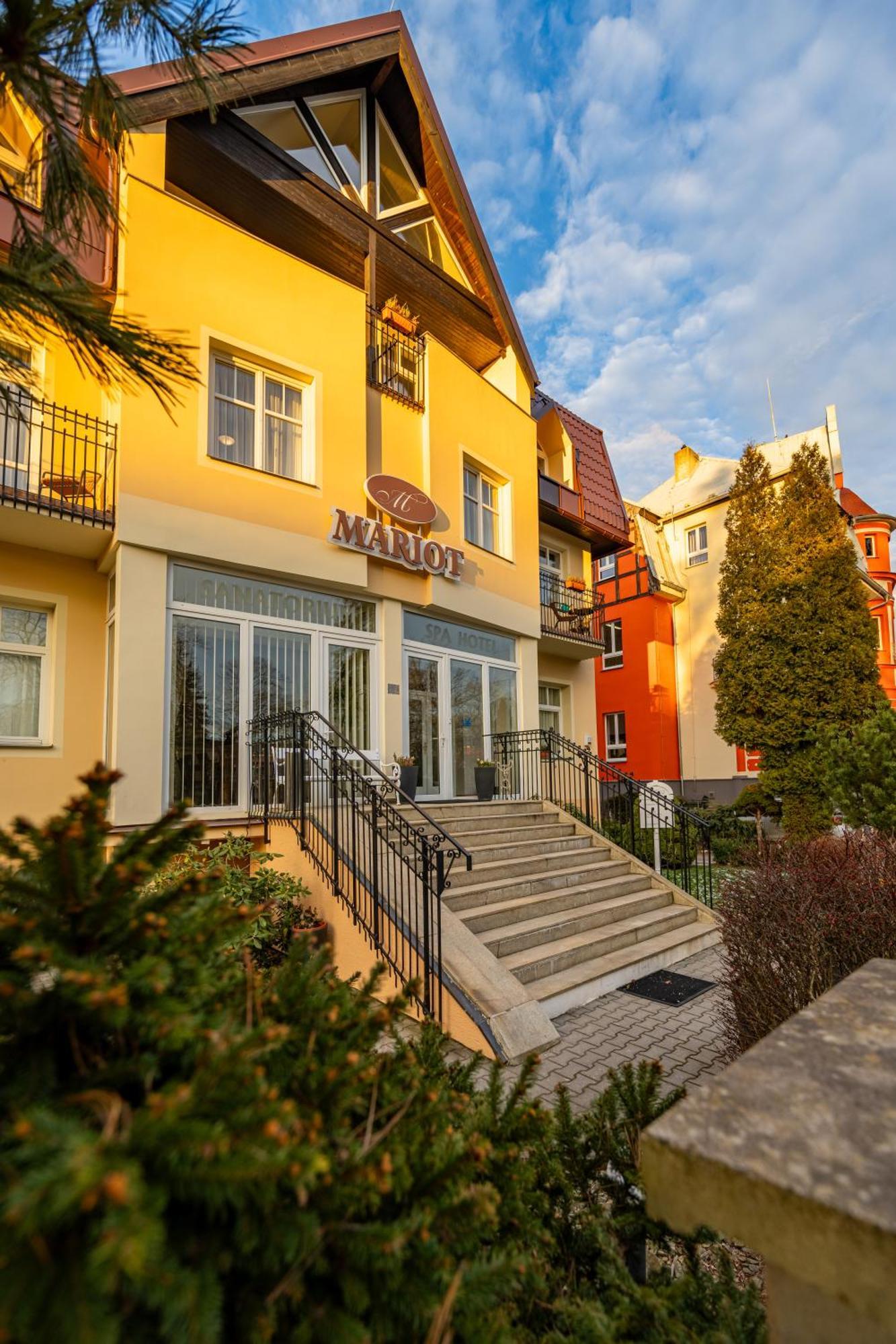 Hotel Sanatorium Mariot Frantiskovy Lazne Exterior foto